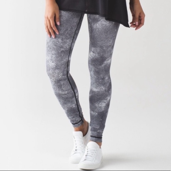 Lululemon Wunder Under Legging Pant III Diffusion - Picture 3 of 7